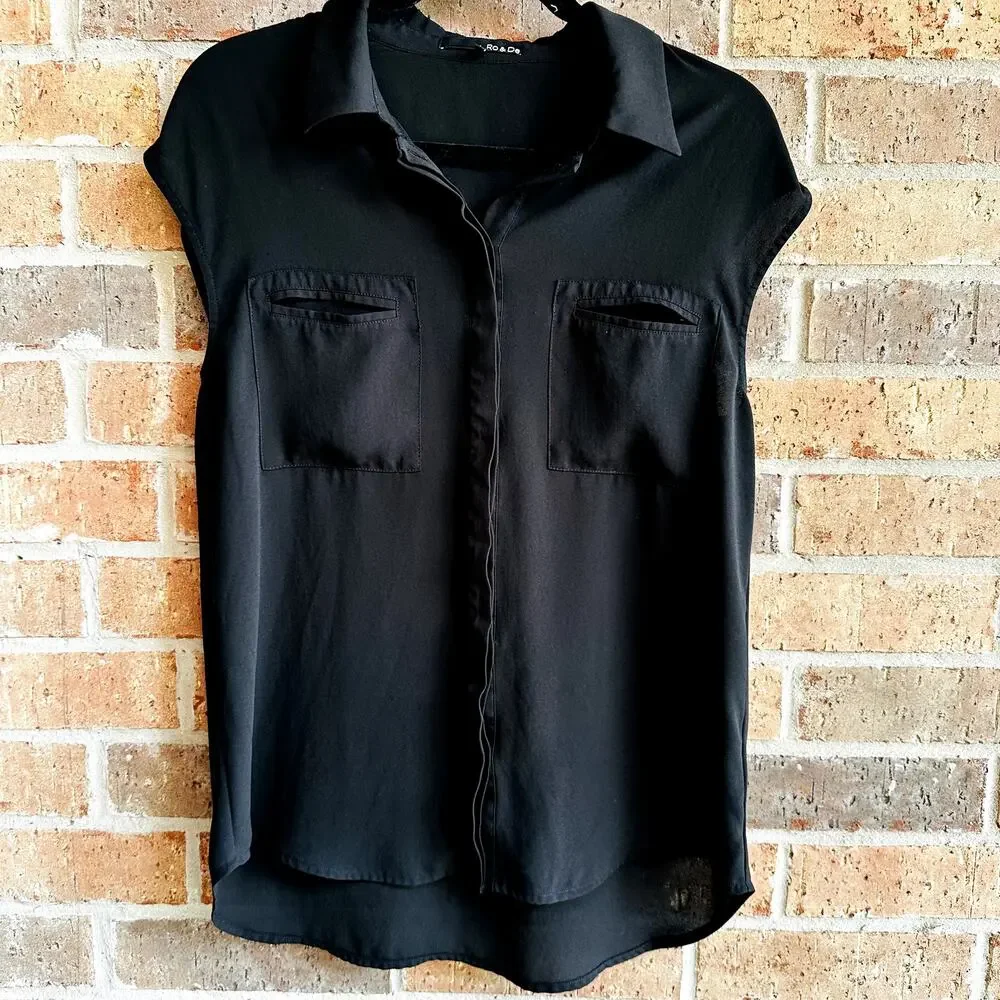 Ro & De Women's Black Solid Button Front Sleeveless Blouse Tops Size Large - Picture 2 of 4